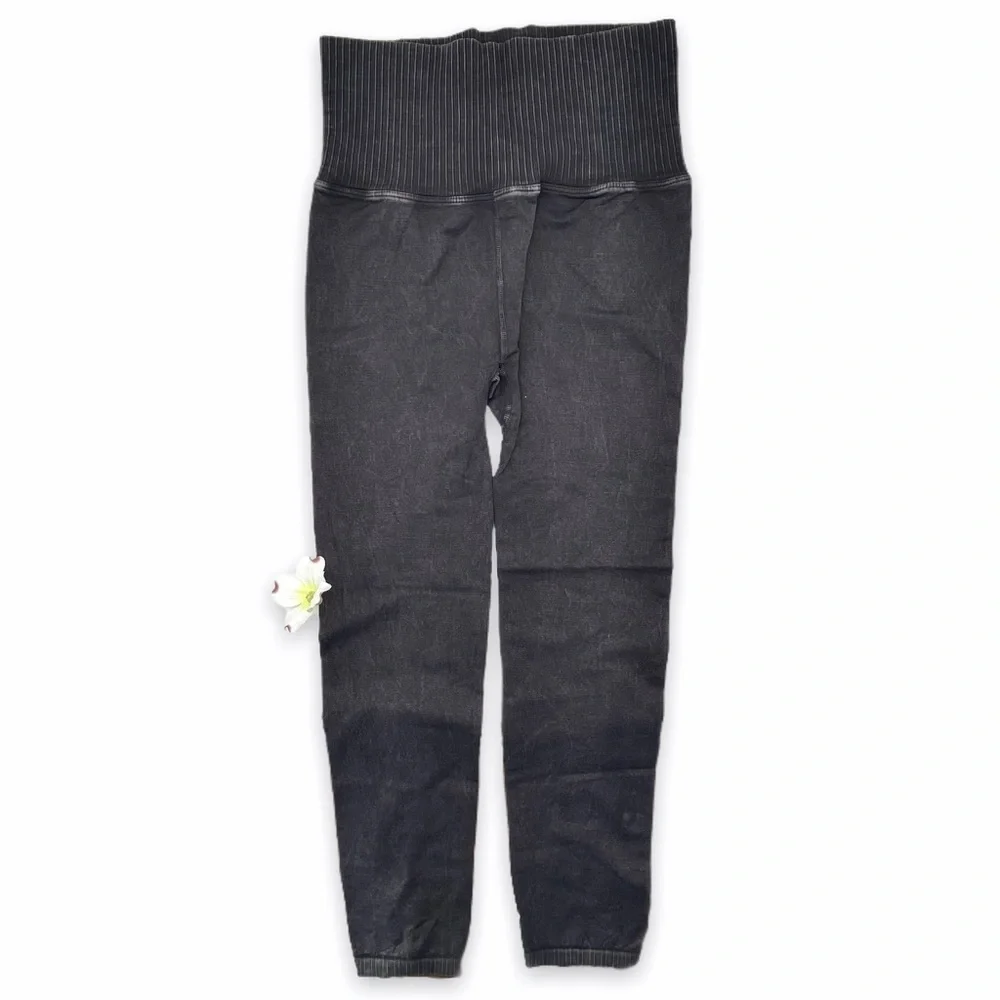 NEW Free People High-Rise 7/8 Length Good Karma Leggings, M/LG - Picture 7 of 14